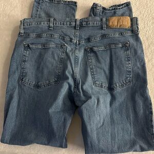 Men’s Eddie Bauer Slim Fit Jeans. 40x32.